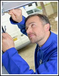 Garage Door 24 Hours Williston Park, NY 516-271-2177 - gr-emg-01